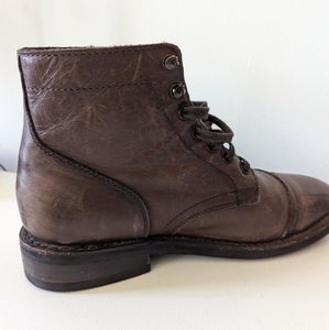 Thursday Boots Captains in Brown size 9